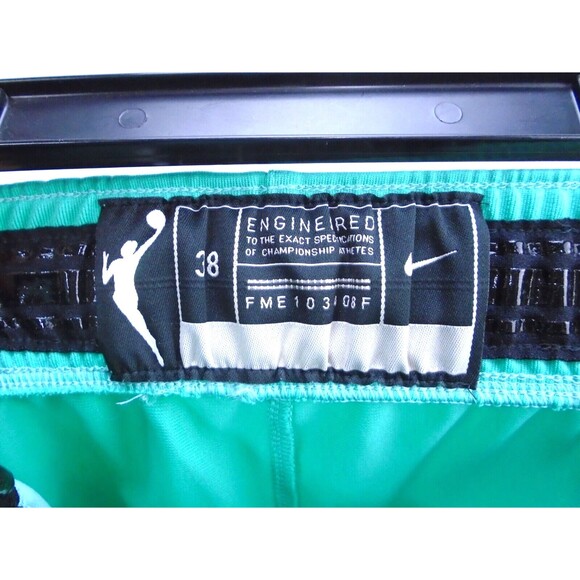 RARE Nike New York Liberty WNBA Team Issue Shorts Mint Green Women Size XL (38) - Picture 2 of 8